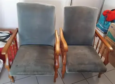 deux fauteuils