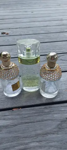 bouteille de parfum O de Lancôme