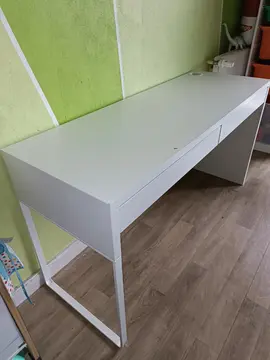 Table double Ikea, Dimensions : L: 1.42 m l: 50 Cm H: 75 Cm