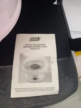 machine a barbe a papa très bon état a laver sans carton d origine avec la notice fonctionne très bi