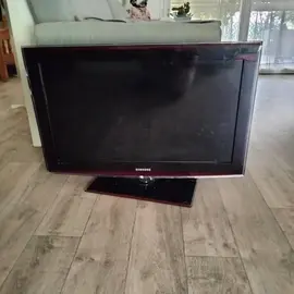 tele Samsung 80cm