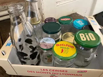 bocaux avec couvercle