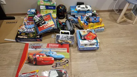 lot de jeux et jouets