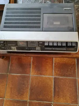 lot vtransistor, tourné disque, lecteur k7, valise 33t jazz