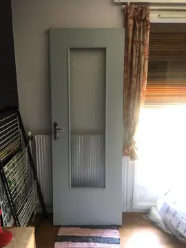 porte avec vitre