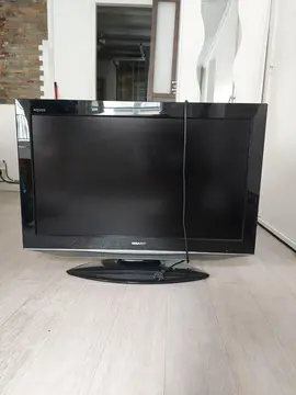 Télévision - SHARP - Diagonale 80cm