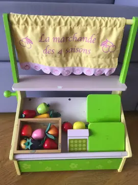 marchande en bois