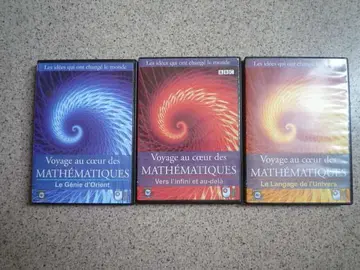 Lot de 3 DVD "Voyage au couer des mathématiques", très bon état
