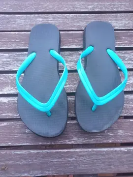 Tongs pointure 35/36