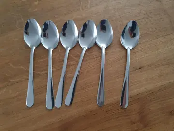 6 cuillères à soupe