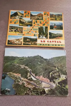 Lot de 2 anciennes cartes postales du CANTAL (années 70)