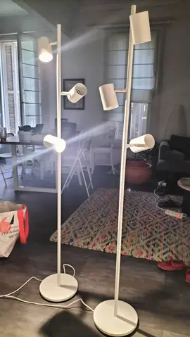 2x Lampadaire avec 3 spots