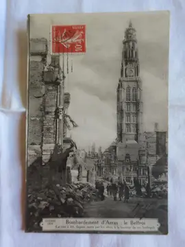 Carte postale ancienne du BOMBARDEMENT d’ARRAS (Pas-de-Calais)