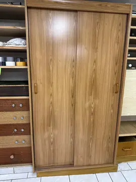 armoire 2 portes coulissantes