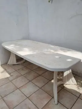 Table de jardin en plastique blanc