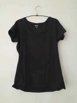 Tee-shirt T 44
