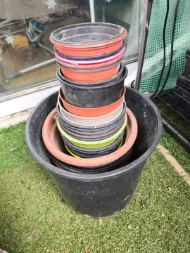 lot de pot en plastique