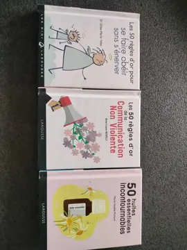 Livres mini Larousse