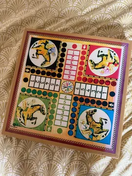 Jeu de l’oie , de dames et chevaux