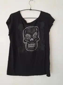 Tee-shirt tête de mort T L