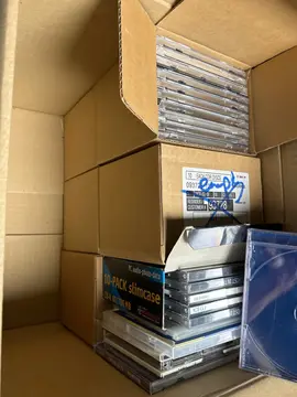 50 boîtes de CD vides