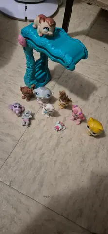 lot pets shops
