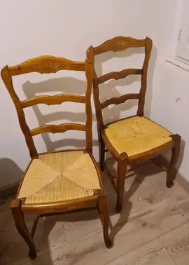Donne chaises à récupérer rapidement
