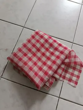Tissu voilage vichy rouge et blanc
