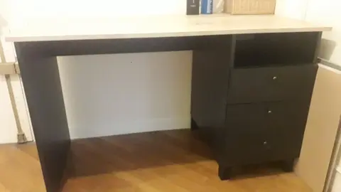 bureau conforama, modele artley , 122x60