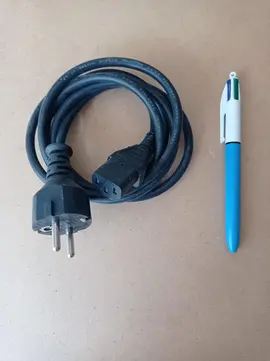 câble d'alimentation