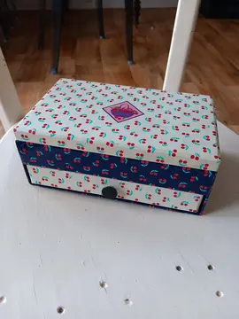 Boîte à bijoux ou autres!