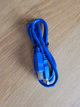 Câble sans doute pour imprimante