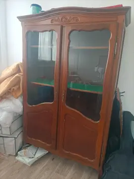 Armoire en bois