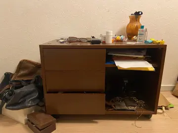 Petit meuble bas