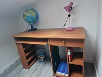 Donne bureau