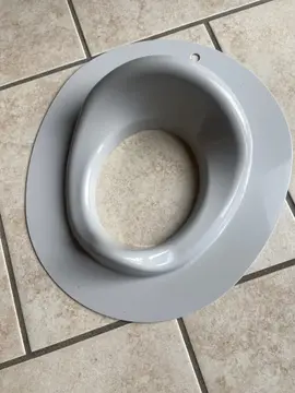 réhausseur de toilette