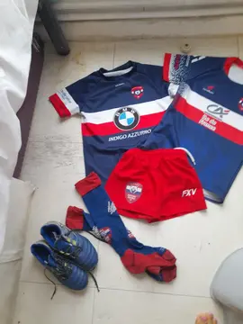 tenue rugby complet 4 ans