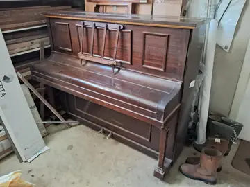 piano droit