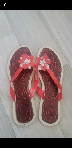 claquettes T41