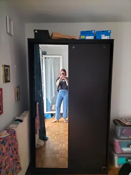 armoire 2 portes coulissantes