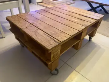 Table basse en palettes