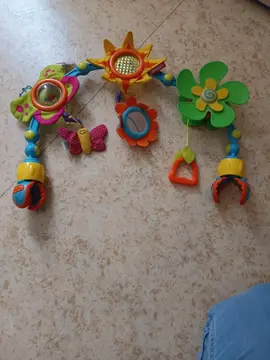 jouet d'éveil Bébé