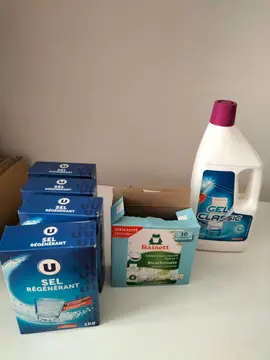 sel lave vaissel et produit lavage