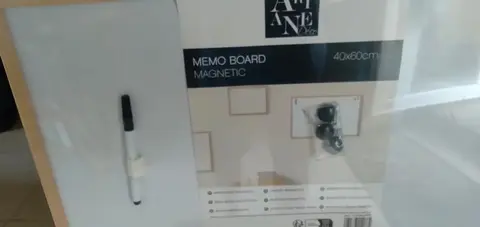 NEUF memo bord magnétique 40*60cm Sous blister