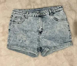 Short en jeans