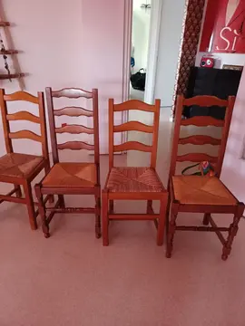 chaises en bois