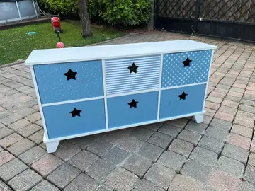 Meuble bas enfant