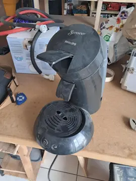 cafetière senso ayant été utilisé, bonne état, elle fonctionne parfaitement