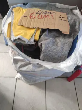 Gros lot de vêtements garçon 4-6 ans - Bon état