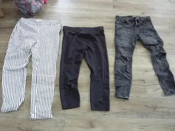 lotde 3 pantalons , legging taille 40